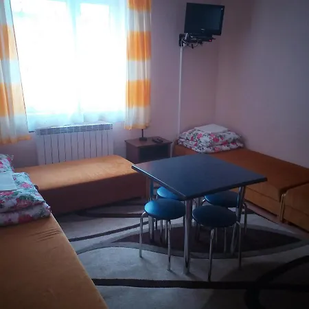 Проживание в семье Pod Dolina *